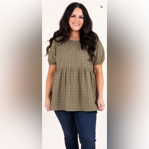 Chic Soul ♥︎ - Picture 2 of 6